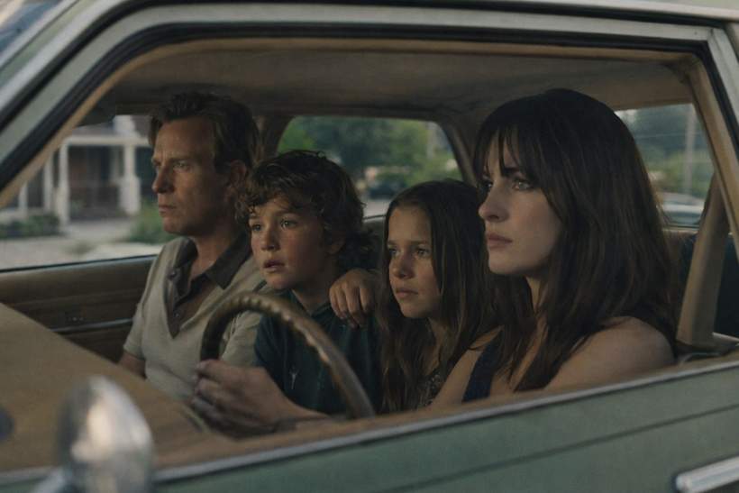 Anne Hathaway and Ewan McGregor Go Dino-Delirious in a New Adventure